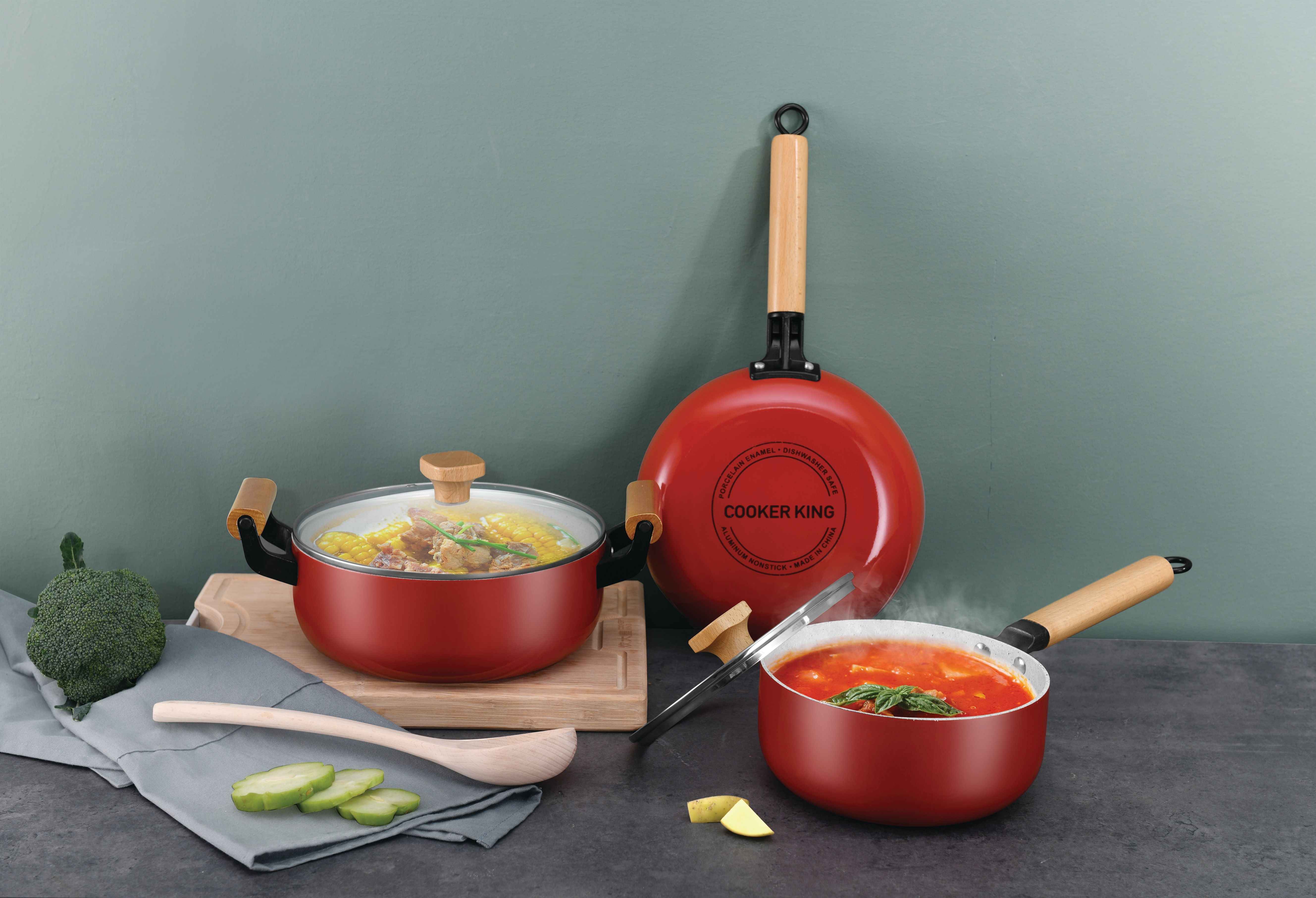 Cookware set as a gift for teachers who love to cook