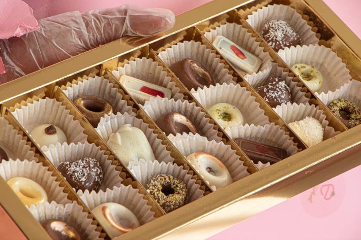 Chocolate box hampers to complement the warm family moments during Eid
