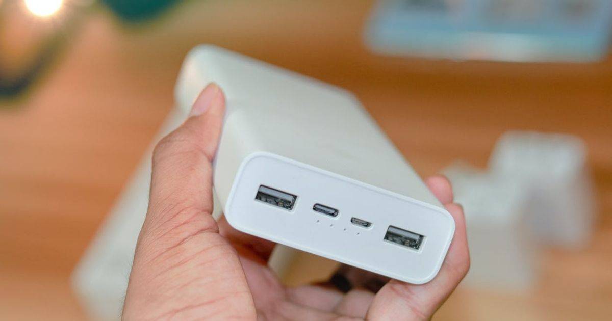 Save yourself from the horrors of low battery with a power bank!
