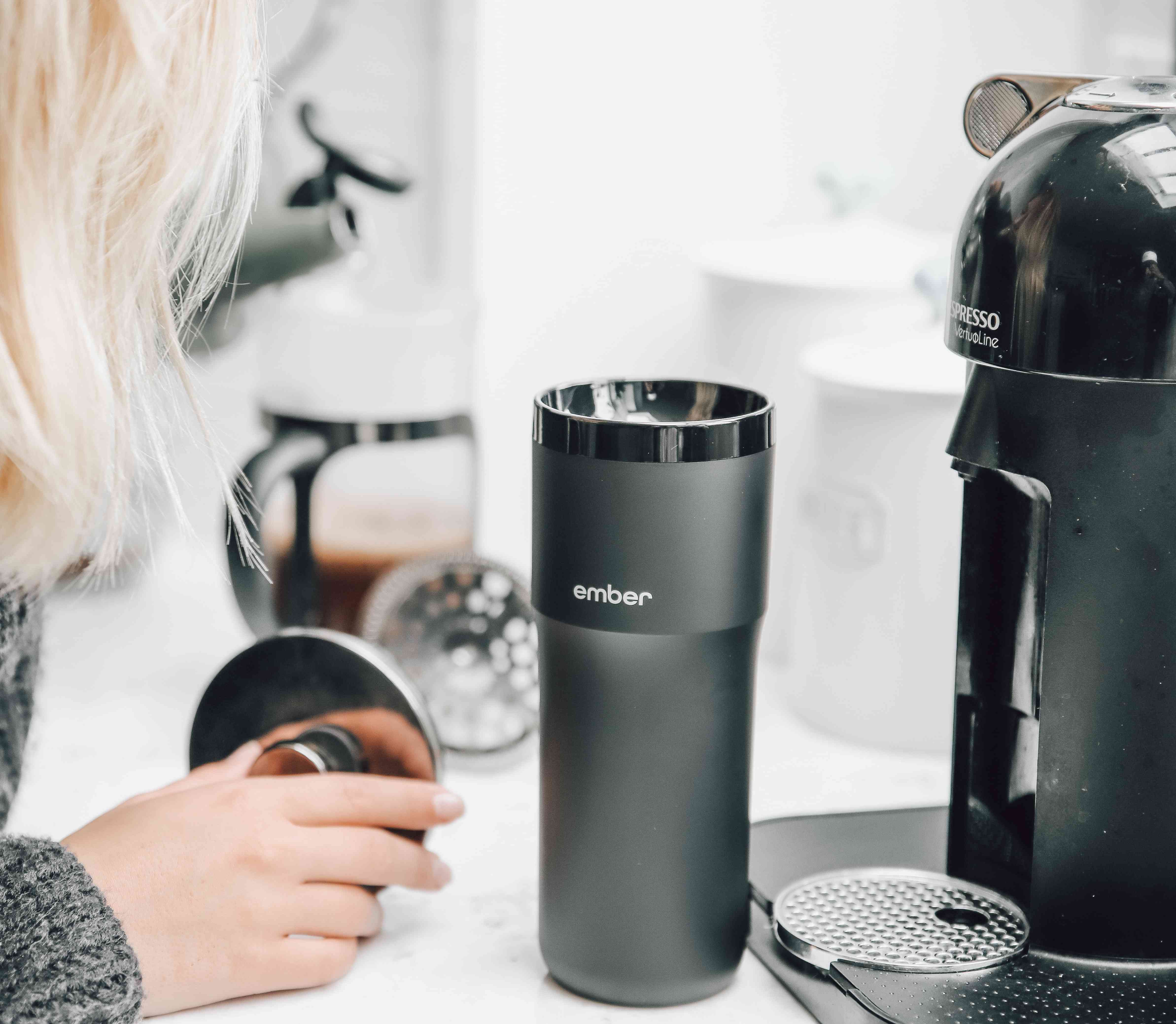 Tumblers help maintain the temperature of drinks for a long time and can be customized with company logo or brand to make it a unique merchandise