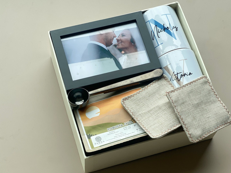 Newly Weds Studiokado